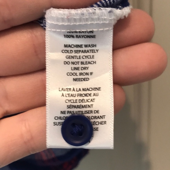 ANTHRO Button down - Picture 4 of 5